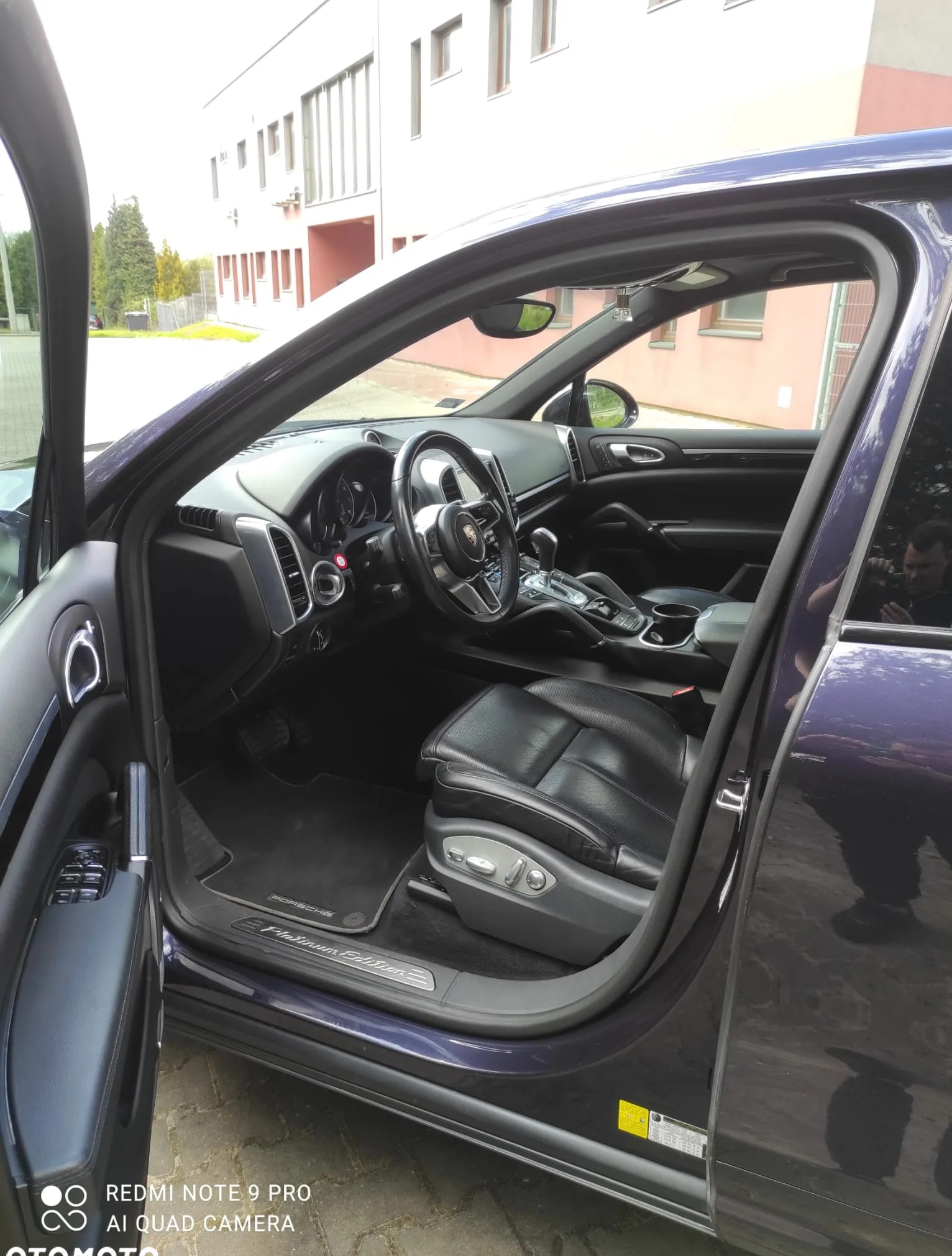Porsche Cayenne cena 165000 przebieg: 88000, rok produkcji 2017 z Poznań małe 277